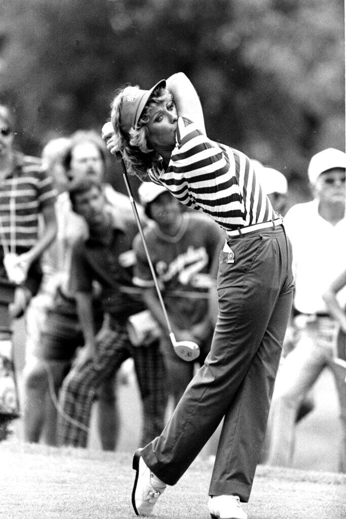 1983: Jan Stephenson wins US Women's Open by one stroke